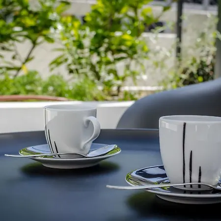 Avenue - Free Parking Apartamento